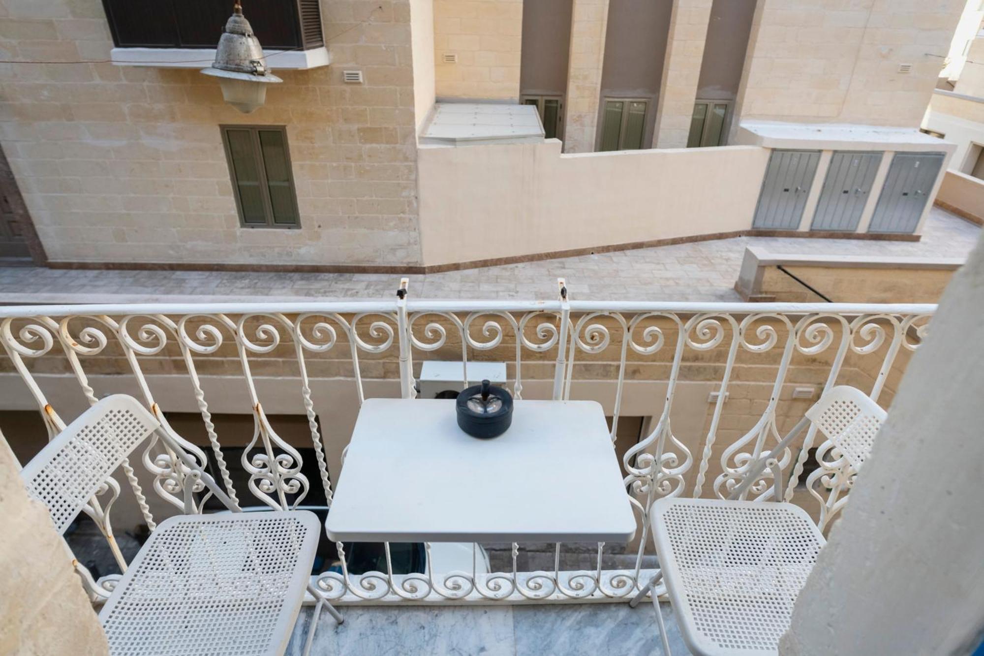 Mandera'S Boutique Suites & Dorms Valletta Dış mekan fotoğraf